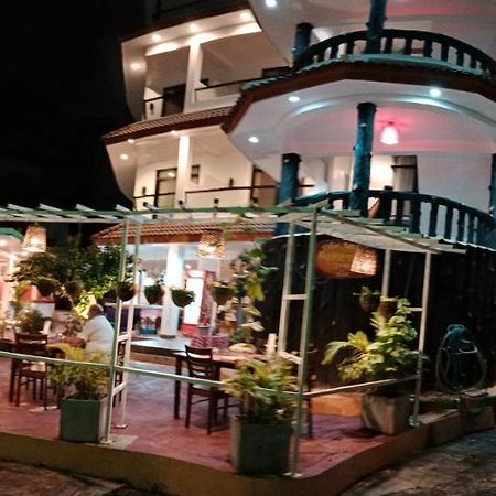 La Capannina Hotel Patong Dış mekan fotoğraf