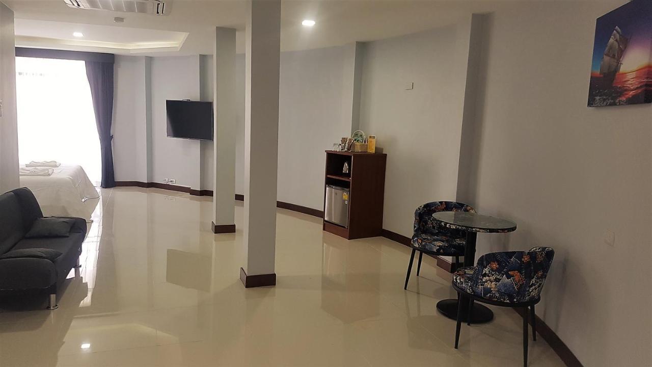 La Capannina Hotel Patong Dış mekan fotoğraf
