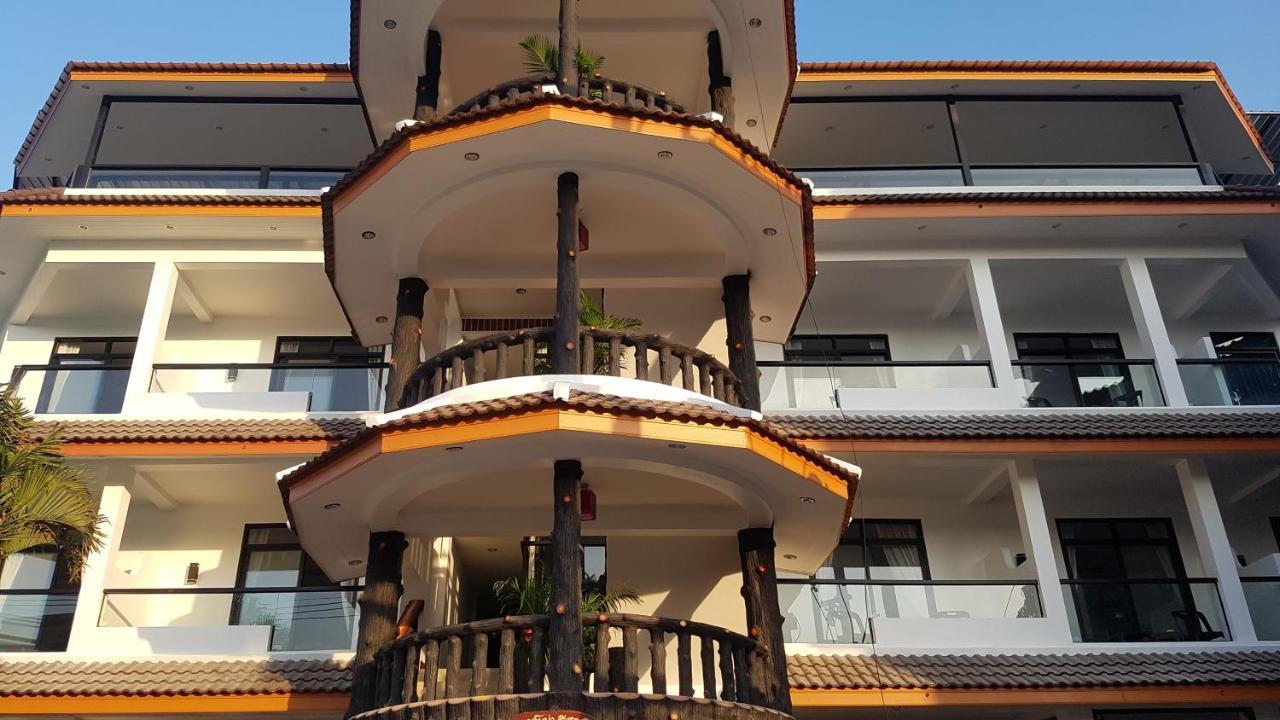La Capannina Hotel Patong Dış mekan fotoğraf
