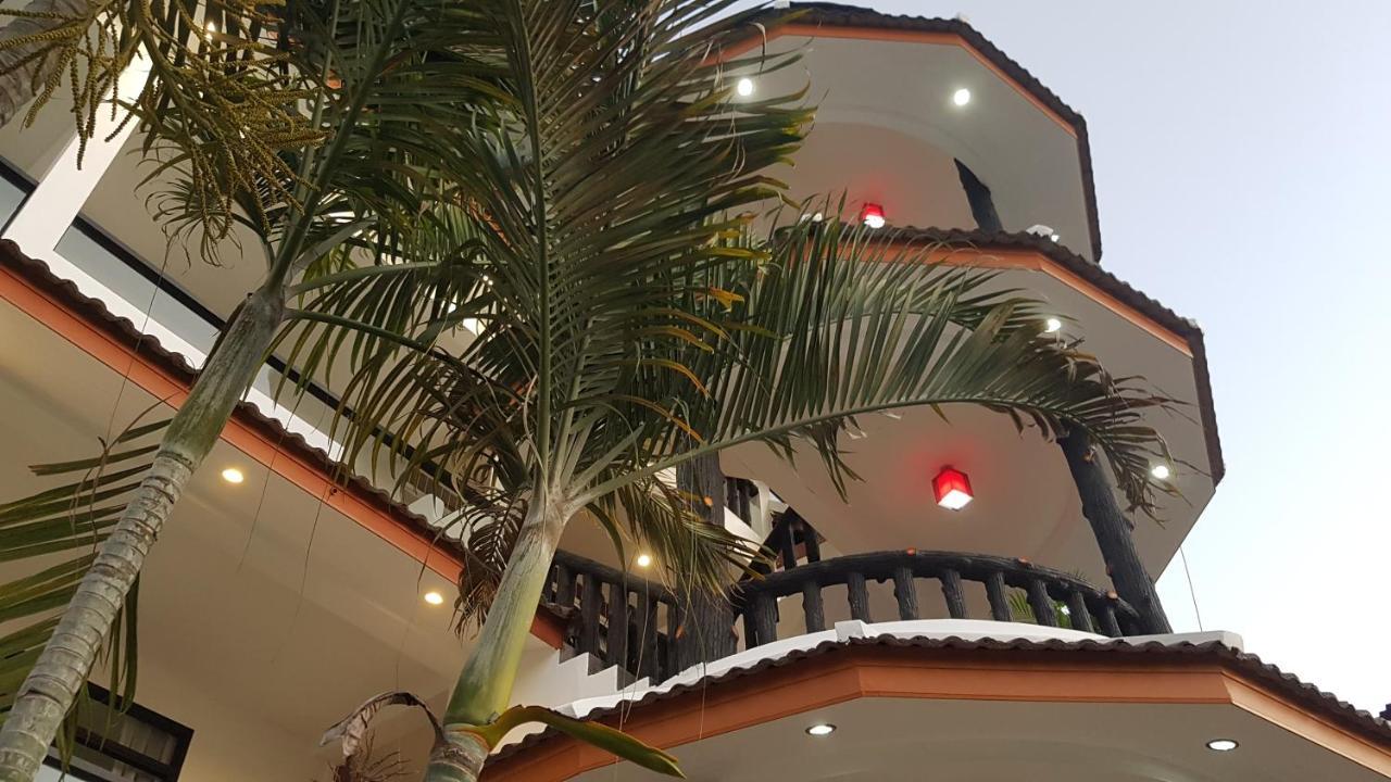 La Capannina Hotel Patong Dış mekan fotoğraf