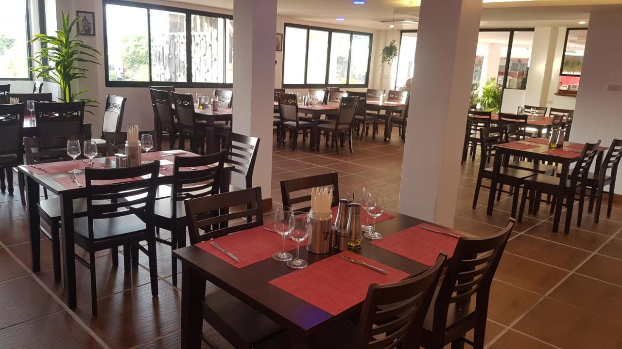 La Capannina Hotel Patong Dış mekan fotoğraf